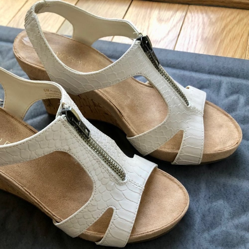 Aerosole Wedge Sandals